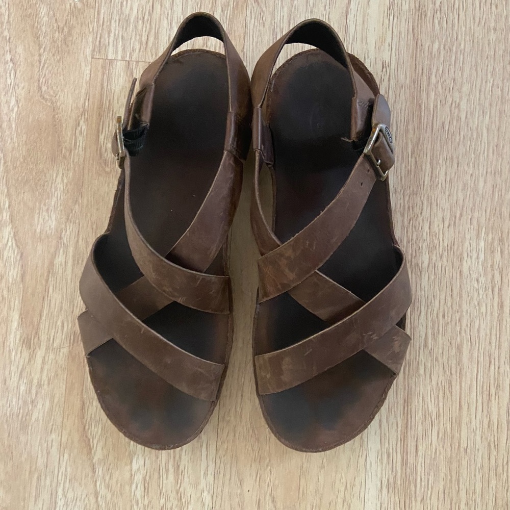 Chacos Wayfarer Otter size 8